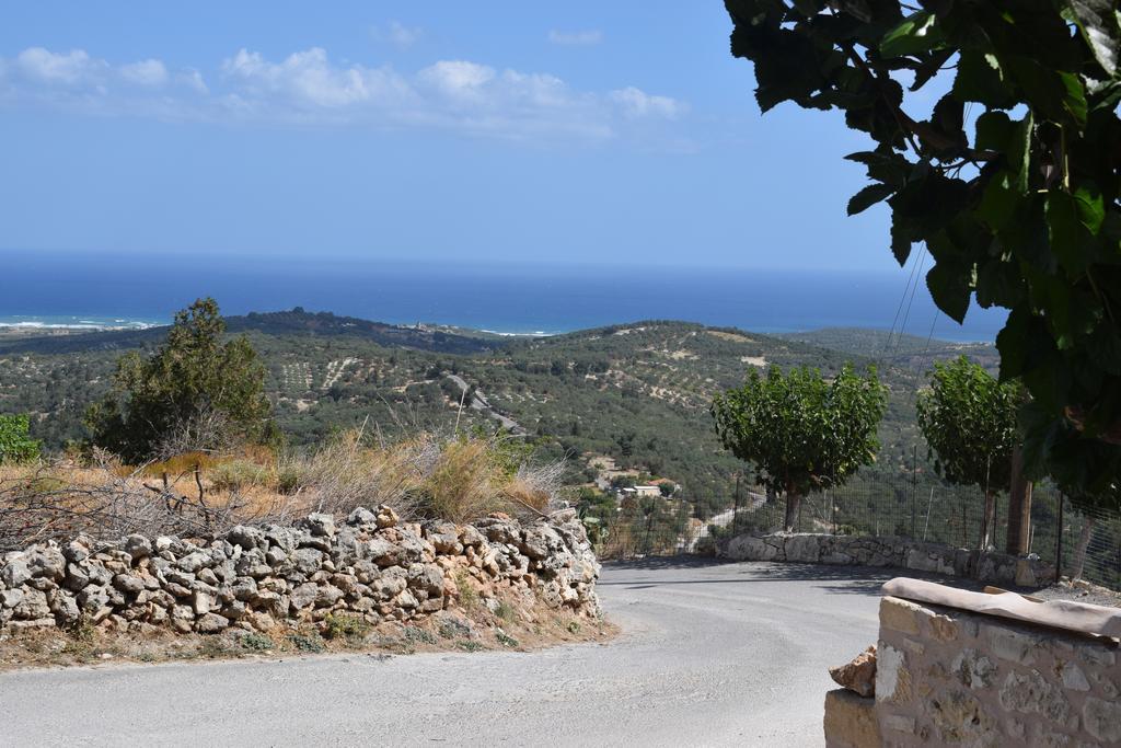 Villa Leonanto Kástellos Esterno foto